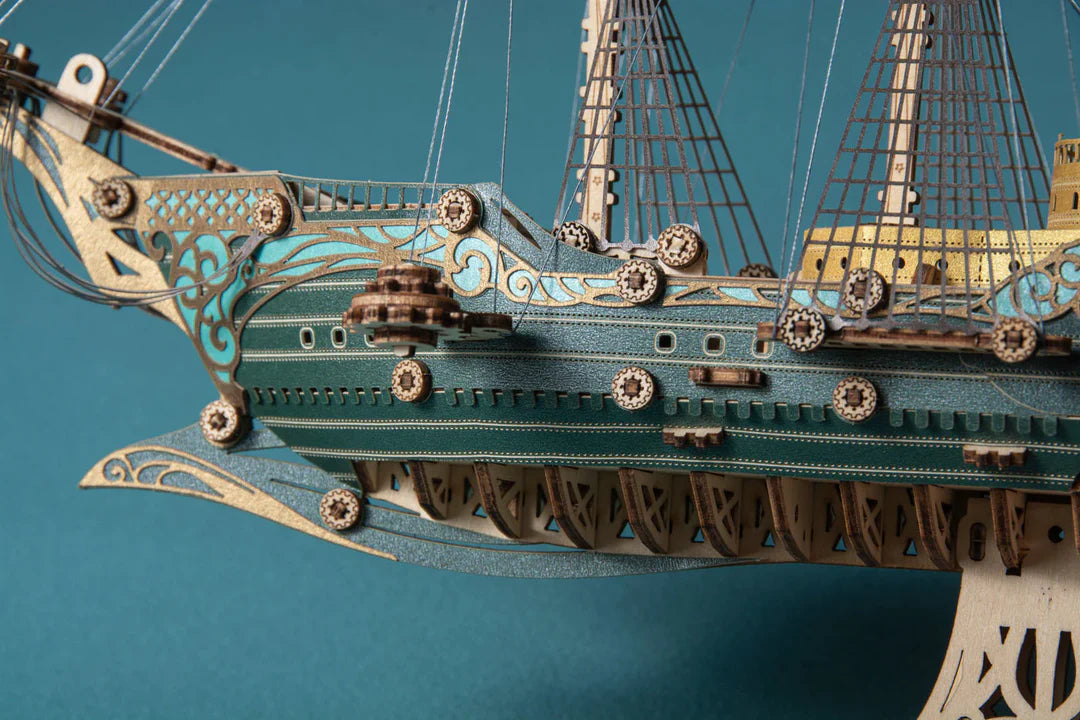 Future Pirate Ship Miniature Kit | LKWood